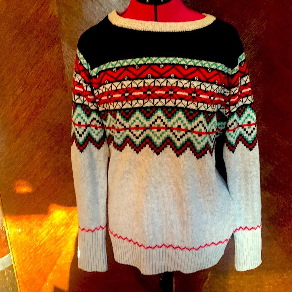 Shrinking Violet Women's sweater blue  Red black Gray L